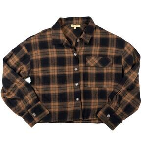 Love Notes Cropped Flannel Shirt Size M